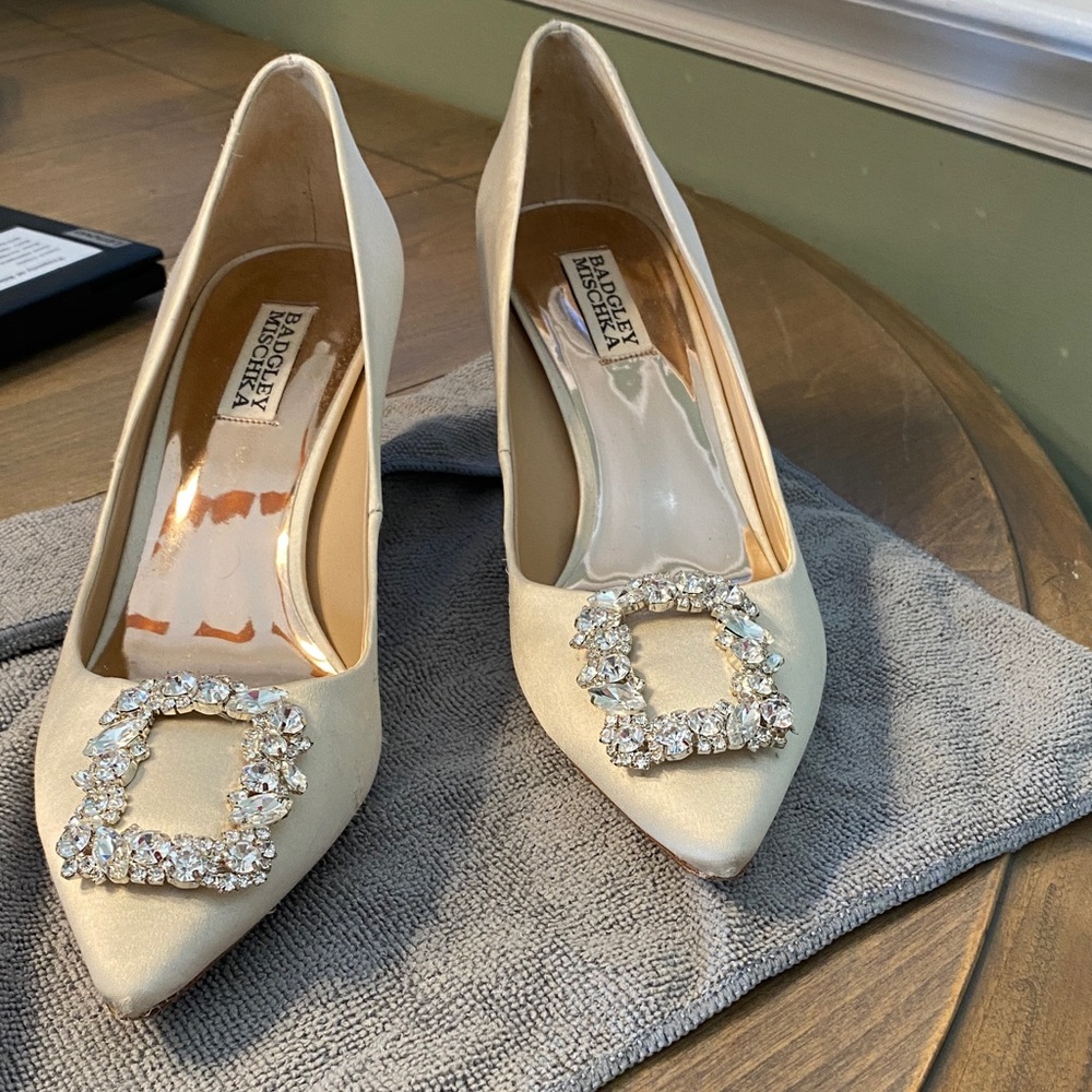 Badgley Mischka Ivory Embellished Heels